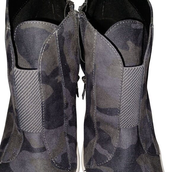 Mia Christie Suede Grey Camo Hidden Wedge Shoe Sneakers Booties Womens Size 10 M - Picture 8 of 15